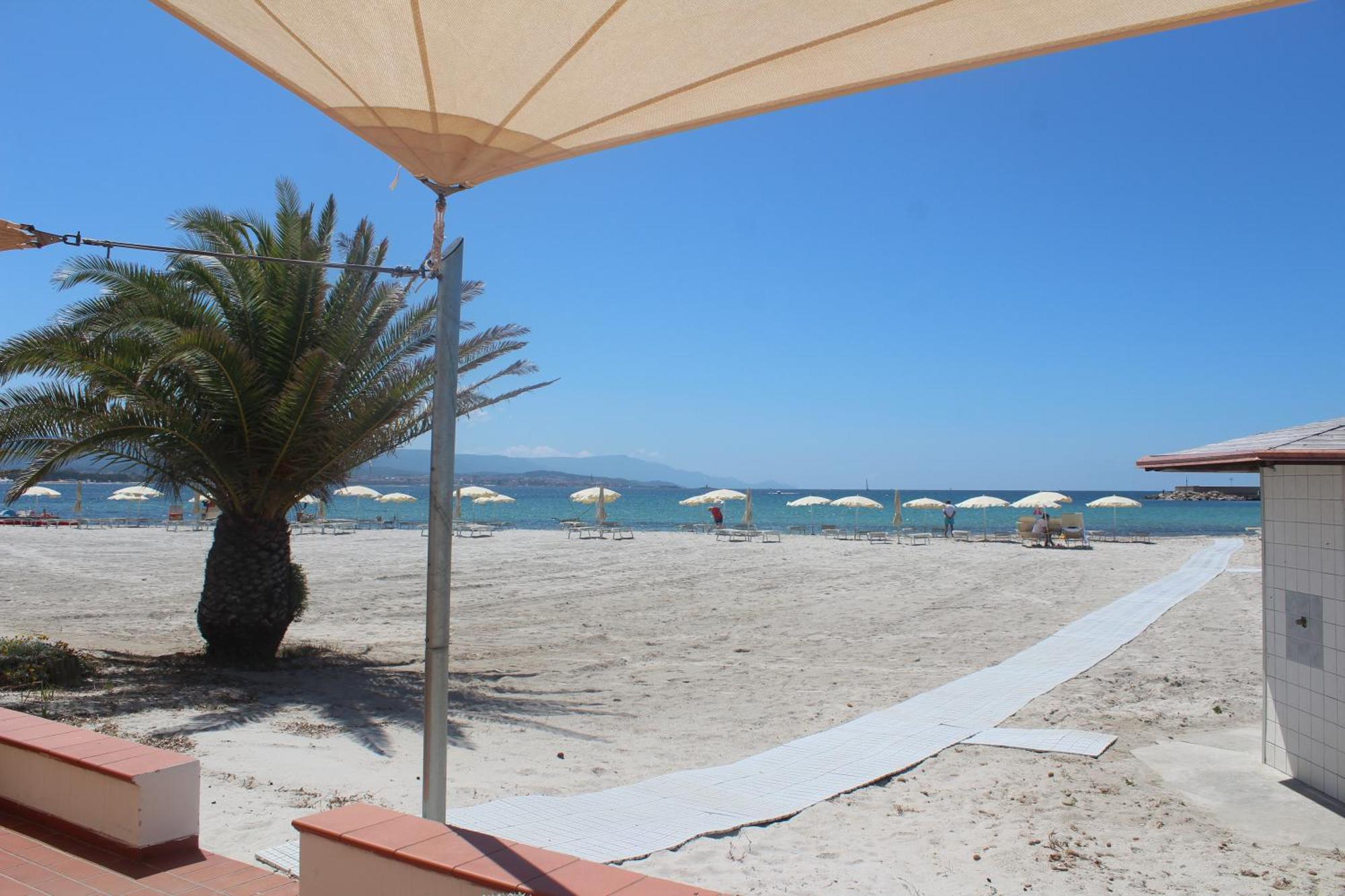 Vel Mari - Rooms On The Beach Alghero Eksteriør bilde